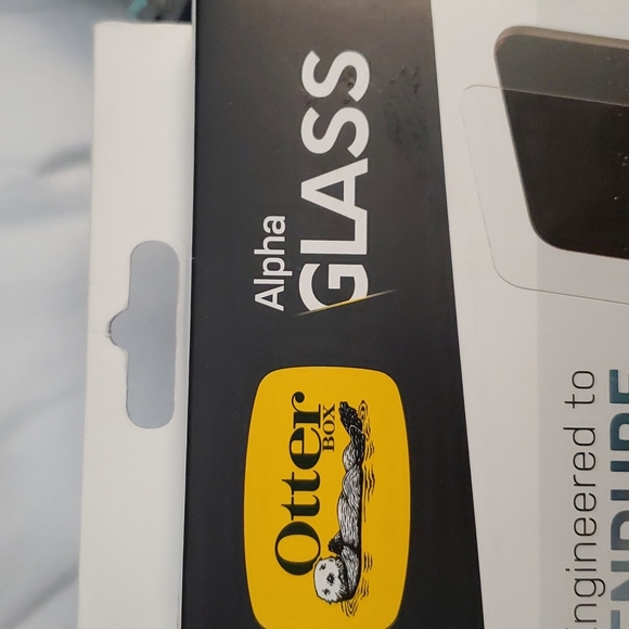 OtterBox Alpha Glass, iPhone 2020 Small.  Drop, Scratches, Edges! - Picture 5 of 7